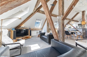 Living area - The Wasa Penthouse (Berwick-upon-Tweed)