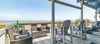 Bluewave Paradise - Huge Deck Overlooking the Sea!