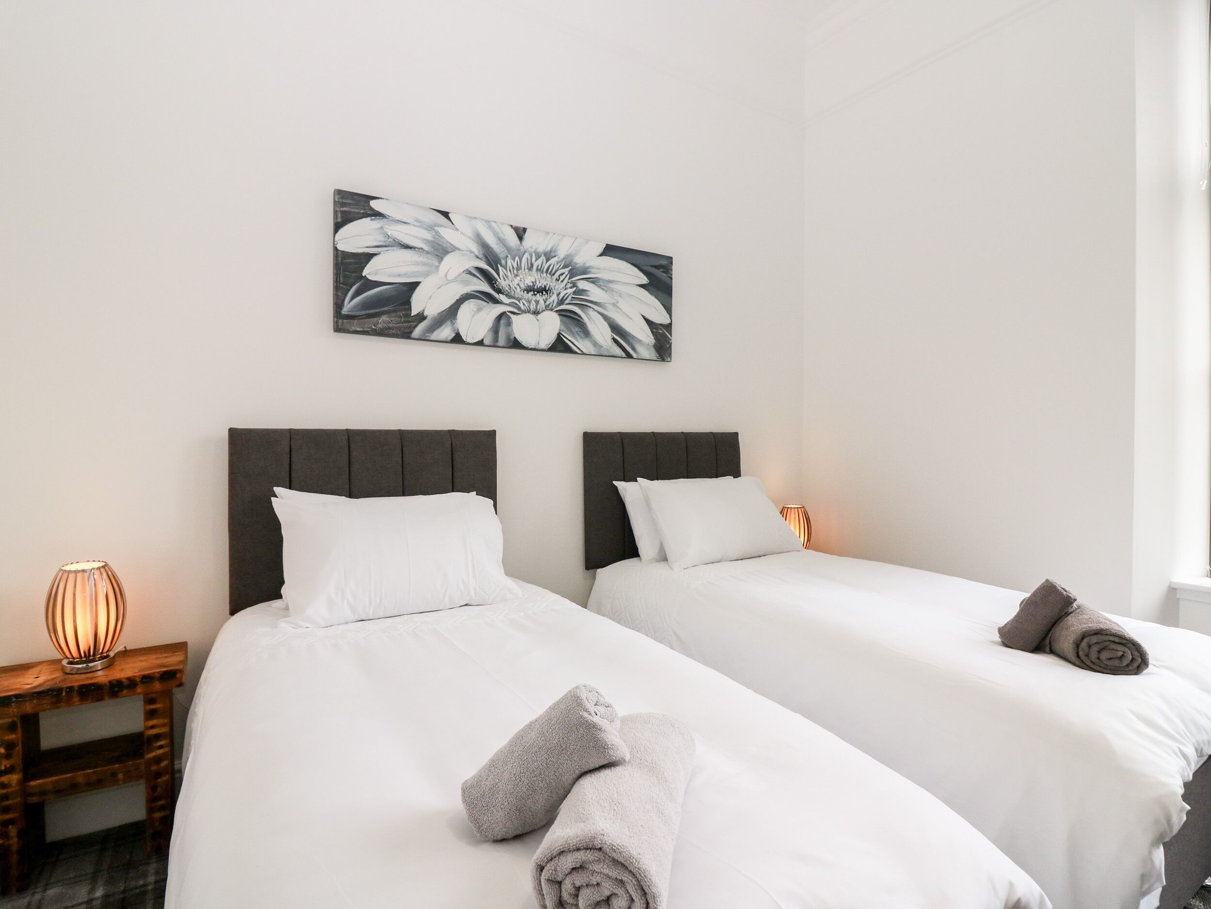 2 bedrooms, individually decorated, individually furnished, free WiFi