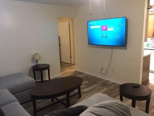 Upstairs 1-Bedroom Apartment Near Fort Sill!