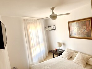 1 bedroom, iron/ironing board, free WiFi, bed sheets