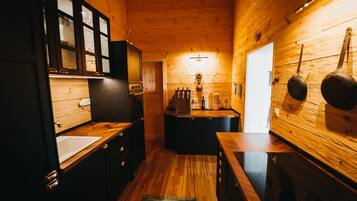 Kühlschrank, Ofen, Herdplatte, Geschirrspüler