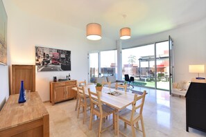 Interior - Green 8 Salobre by VillaGranCanaria (San Bartolomé de Tirajana)