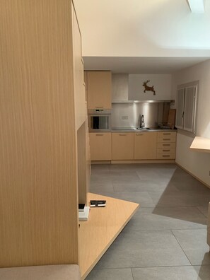 Dining tables - House (Celerina/Schlarigna)