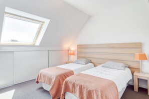 2 habitaciones, wifi gratis y ropa de cama 