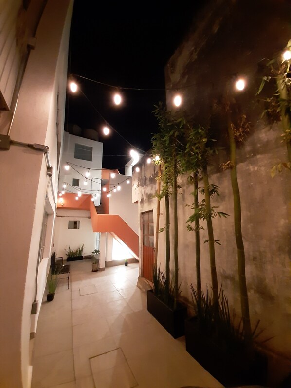 Property grounds - Cousy apartment with roof top, gym, grill, wifi near down town. (Heroica Puebla de Zaragoza)