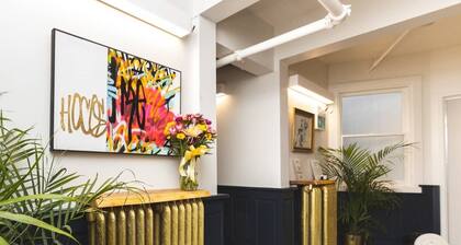 Sparkling Clean, Central Cozy and Bright in Highlands