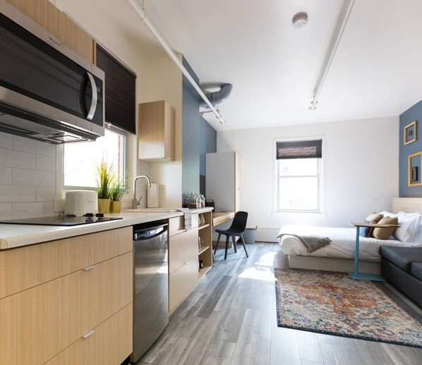 Fridge, microwave, stovetop, coffee/tea maker