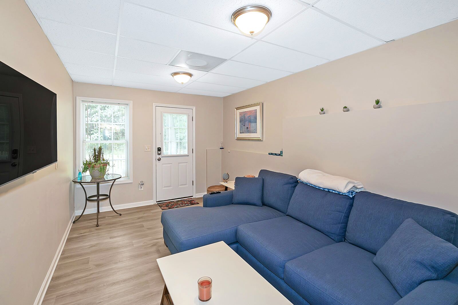 Nature Lover APT: Extended Stays, Monthly Rates!
