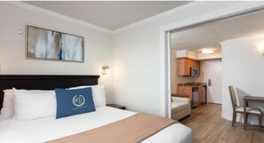 1 bedroom, in-room safe, desk, iron/ironing board