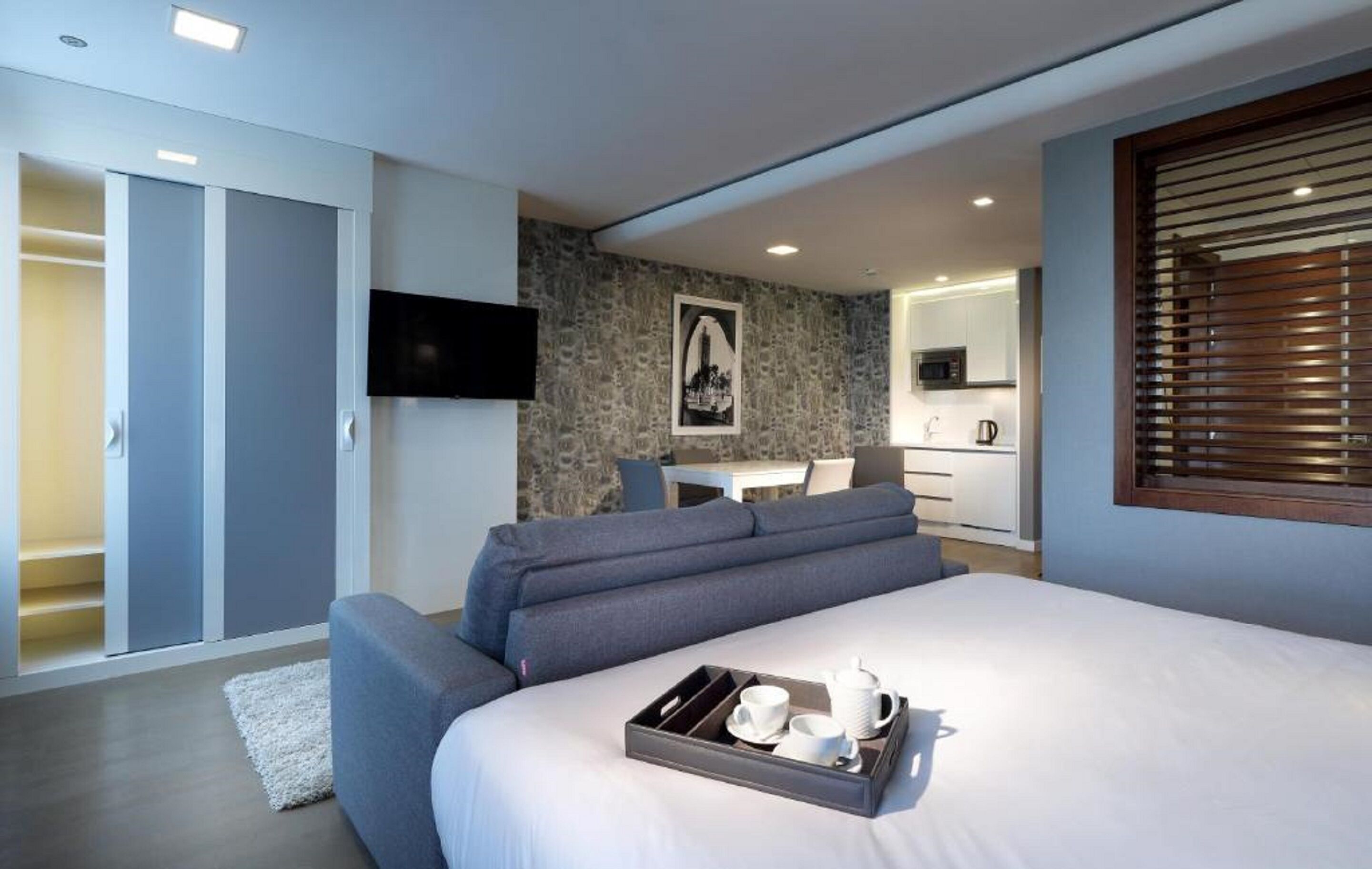 Photo - Domo Casablanca