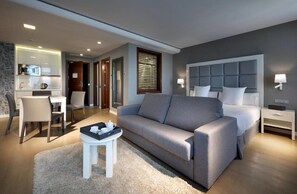 Literie de qualité supérieure, minibar, coffres-forts dans les chambres