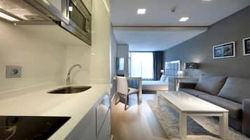 Chambre Supérieure | Literie de qualité supérieure, minibar, coffres-forts dans les chambres