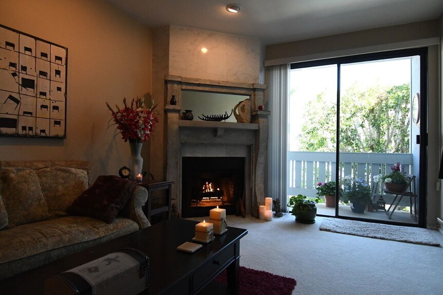 Sparkling Pool View 2br-2ba By Lax & Beach - El Segundo, CA