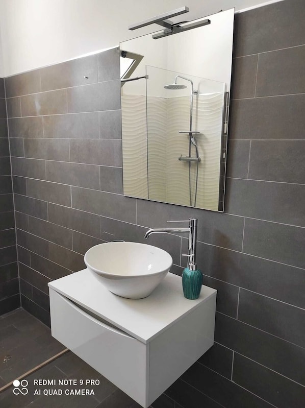 Dusche