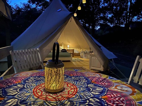 Walnut Star Tent @finders Keepers France. Adults Only Retreat. 13 Acres and Lake