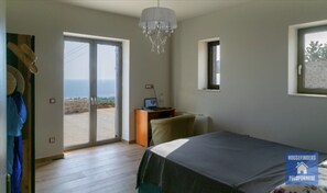 Villa | 3 Schlafzimmer, Bügeleisen/Bügelbrett, kostenloses WLAN, Bettwäsche