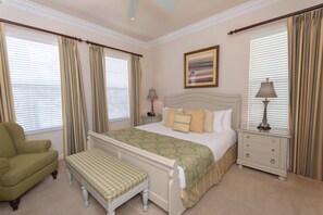 4 habitaciones, tabla de planchar con plancha, wifi y ropa de cama 