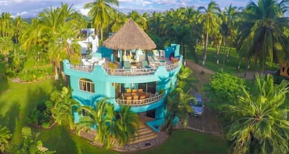 Charming Playa Las Tortugas Villa
