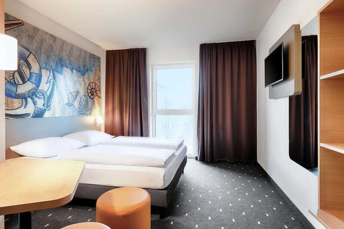 Doppelzimmer | Hochwertige Bettwaren, Schreibtisch, schallisolierte Zimmer