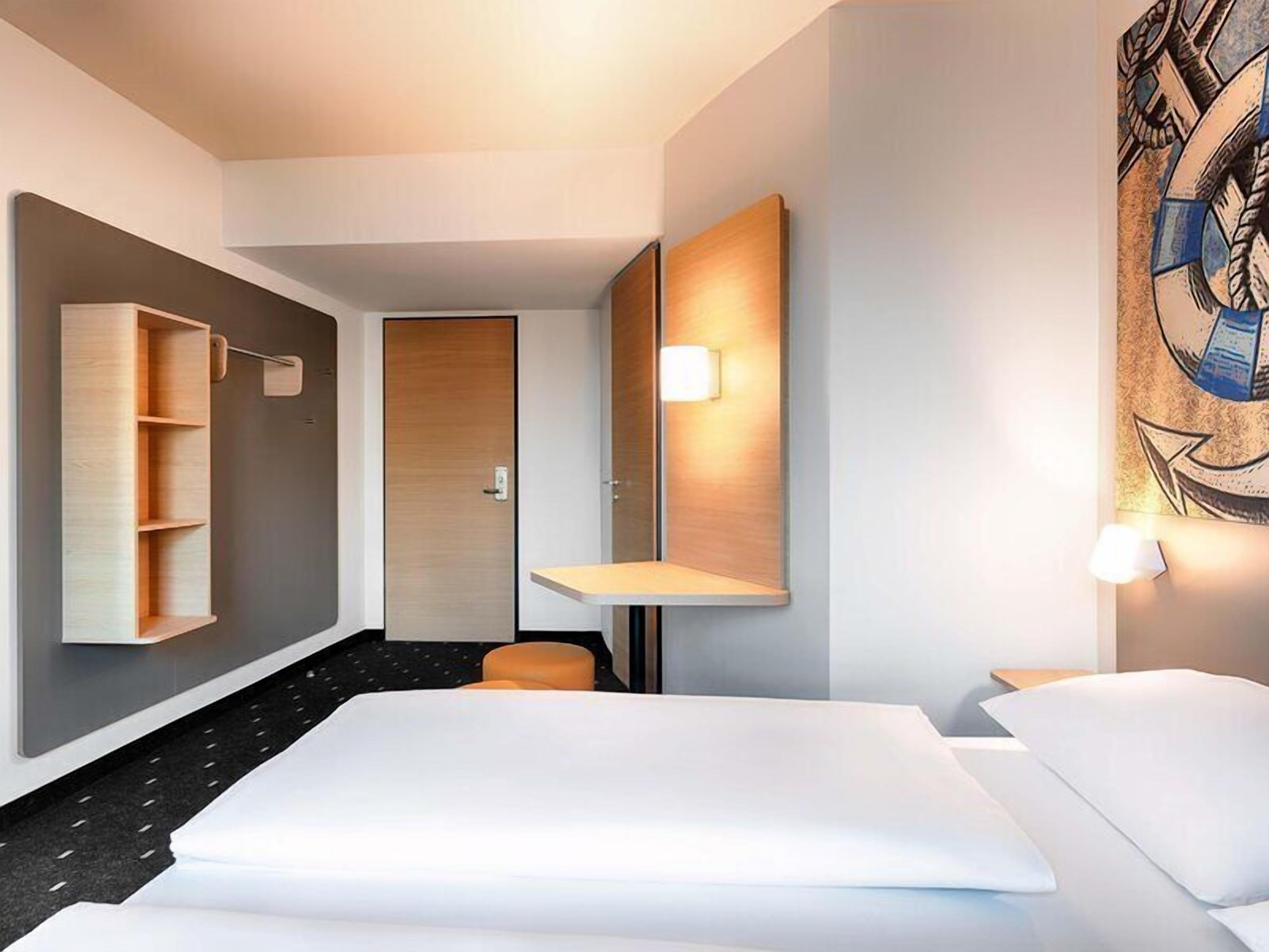 Doppelzimmer | Hochwertige Bettwaren, Schreibtisch, schallisolierte Zimmer