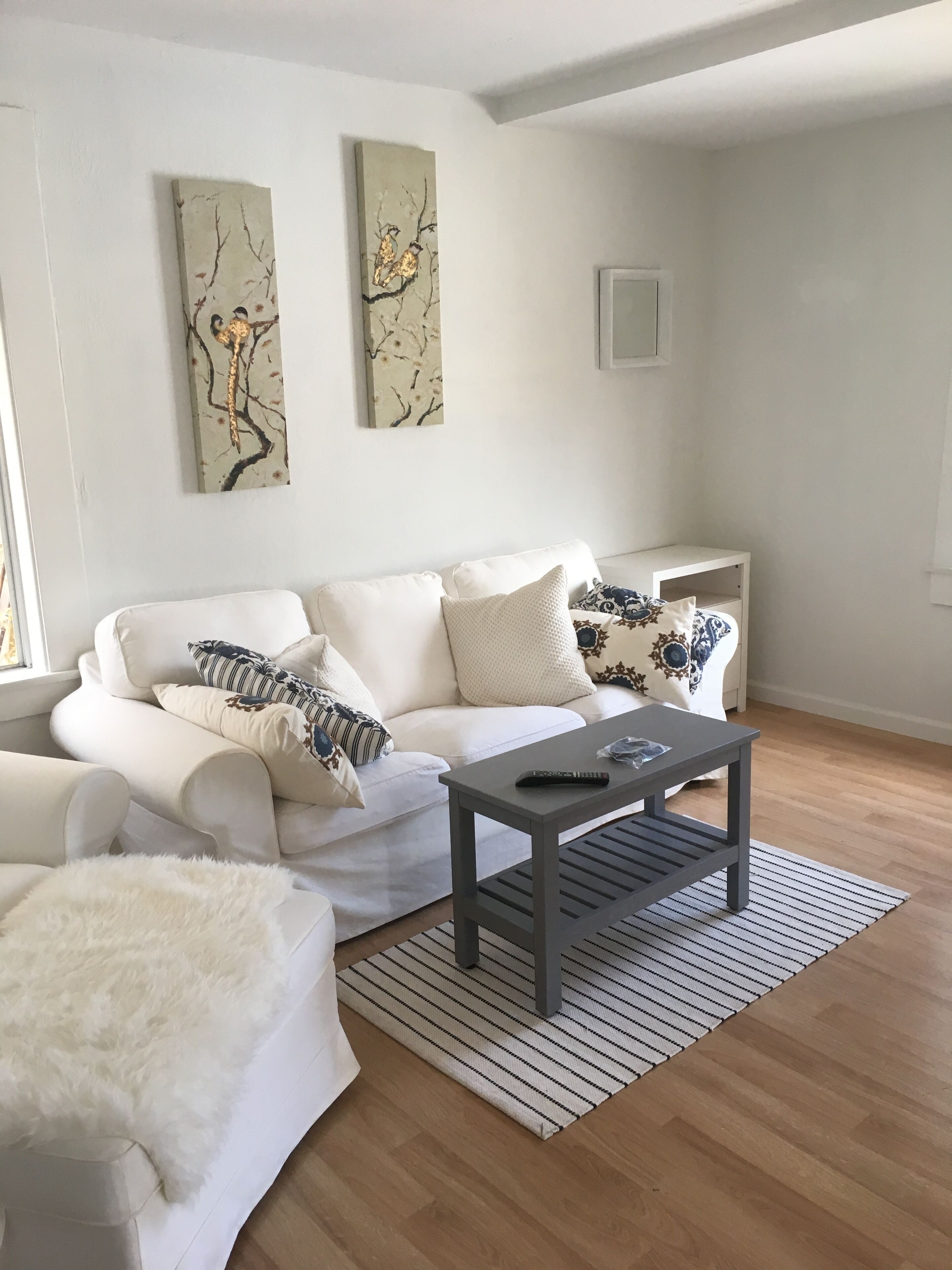 Relaxing - Romantic -  Mid-Century Bungalow- easy walk to Downtown.