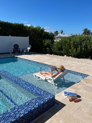 Piscine extérieure, piscine chauffée