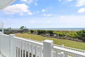 Property grounds - "Waters Edge 435-C" - Oceanfront Condo w/ Community Pool, 2 Bedrooms / 2 Bathrooms (Holden Beach)