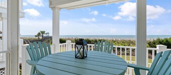 "Waters Edge 435-C" - Oceanfront Condo w/ Community Pool, 2 Bedrooms / 2 Bathrooms