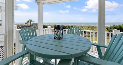 "Waters Edge 435-C" - Oceanfront Condo w/ Community Pool, 2 Bedrooms / 2 Bathrooms