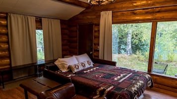 1 bedroom, bed sheets