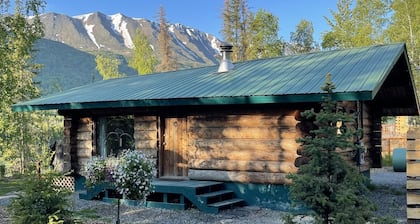 Enchanting Kenai River Retreat