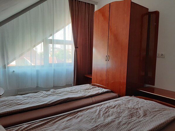 1 soveværelse, strygejern/strygebræt, gratis Wi-Fi