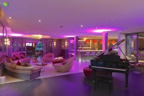 Bar (in der Unterkunft)