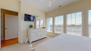 7 عدّة غرف نوم ومكواة/لوح كي وواي فاي مجانًا وملاءات أسرّة