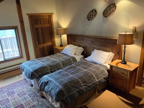 3 dormitorios, escritorio, wifi gratis y ropa de cama