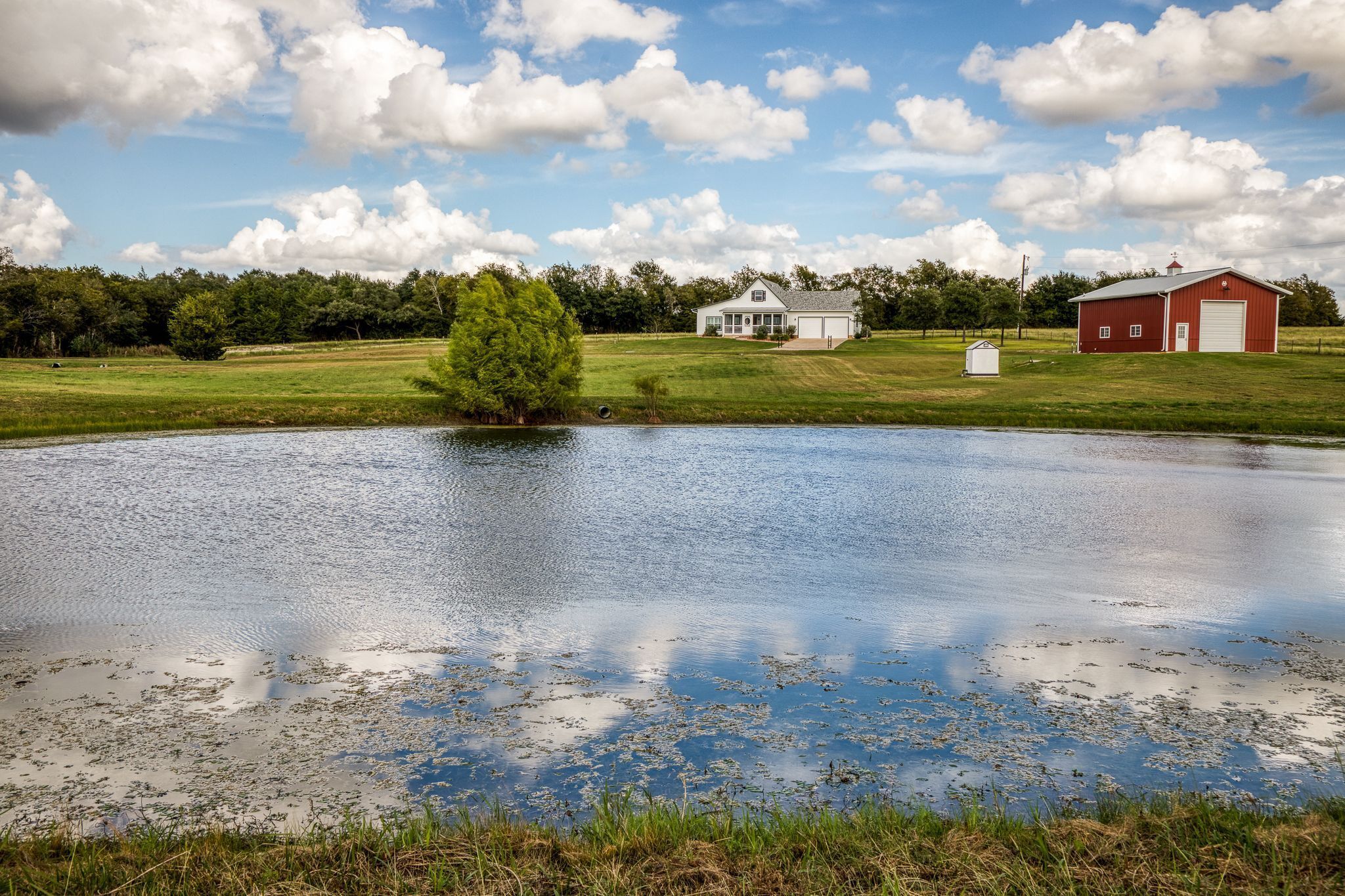 Greenwood Acres Guesthouse near all things  Round Top