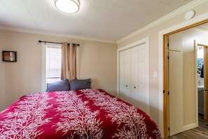 2 Schlafzimmer, Bügeleisen/Bügelbrett, kostenloses WLAN, Bettwäsche