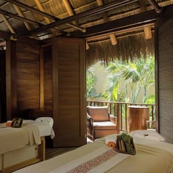 Behandlungsräume für Paare, Sauna, Whirlpool, Dampfbad