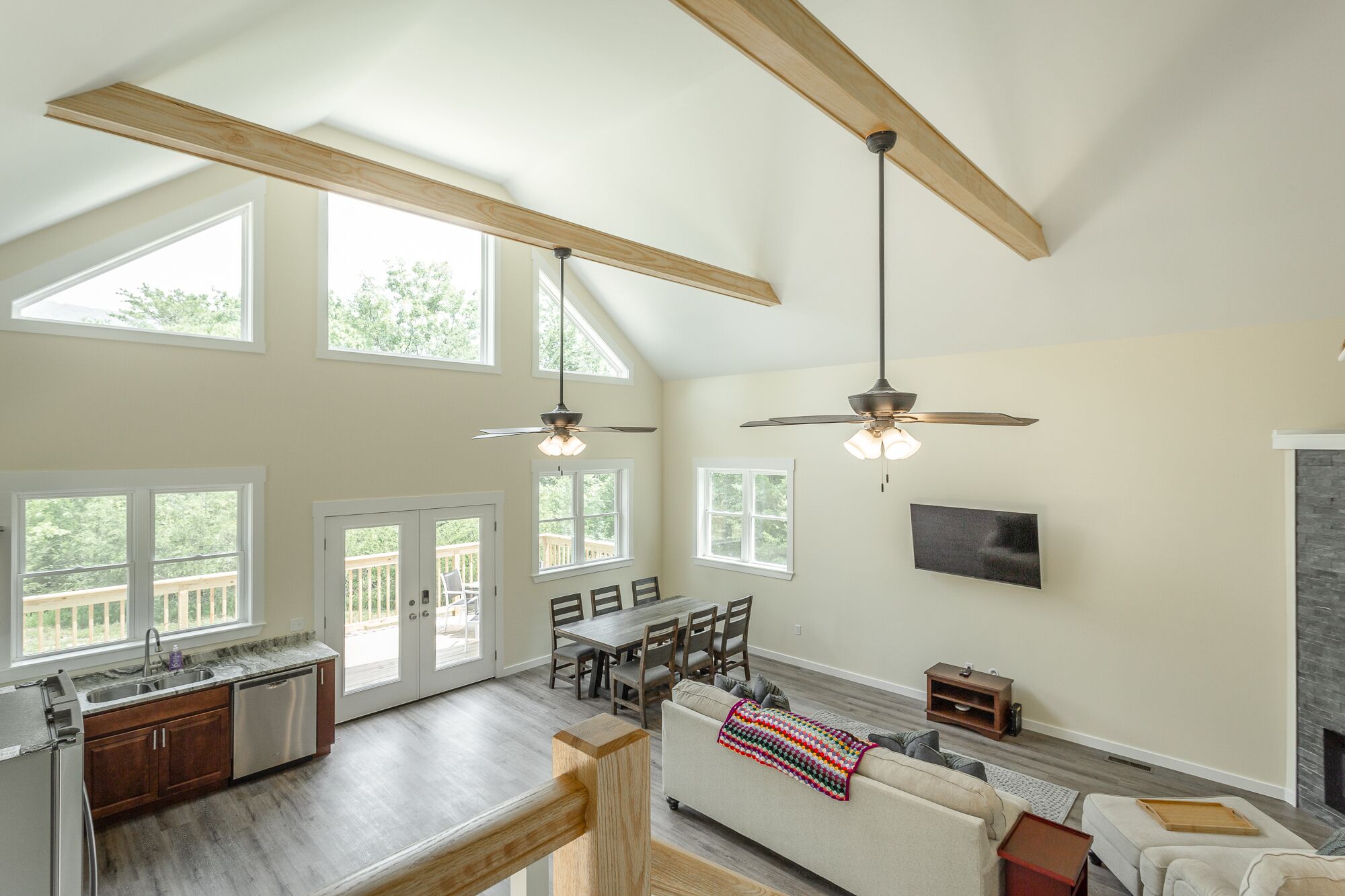 تلفزيون، مدفأة