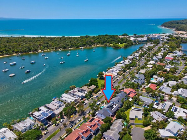 The perfect location, easy walking distance to everything! - Noosa Parade Escape - 800m to Hastings Street! (Noosa Heads)