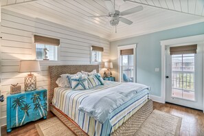 4 bedrooms, iron/ironing board, free WiFi, bed sheets