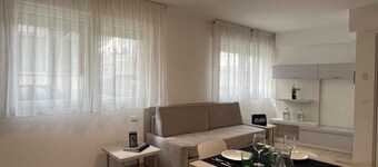 Holiday apartment with internet, air conditioning, and close to the beach