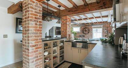 The Hideaway Suite: Sauna & Lux Amenities