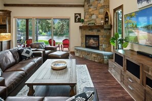 Smart TV, fireplace, video games, offices