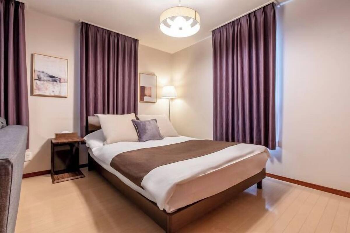 1 bedroom, iron/ironing board, free WiFi