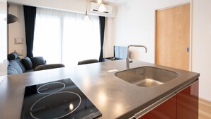 Basic-Apartment | 1 Schlafzimmer, Bügeleisen/Bügelbrett, kostenloses WLAN