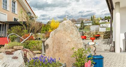 Ferienwohnung "Bauzinger Alm" inmitten der Natur mit Bergblick & WLAN