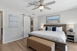 2 bedrooms, iron/ironing board, free WiFi, bed sheets - Fairway Oaks Villa - Short Walk to Pools, 3-Min Drive To Private Resort Beach Accesses! (Amelia Island)