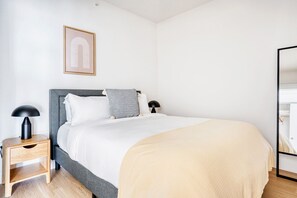 1 chambre, fer et planche Ă repasser, Wi-Fi, draps fournis
